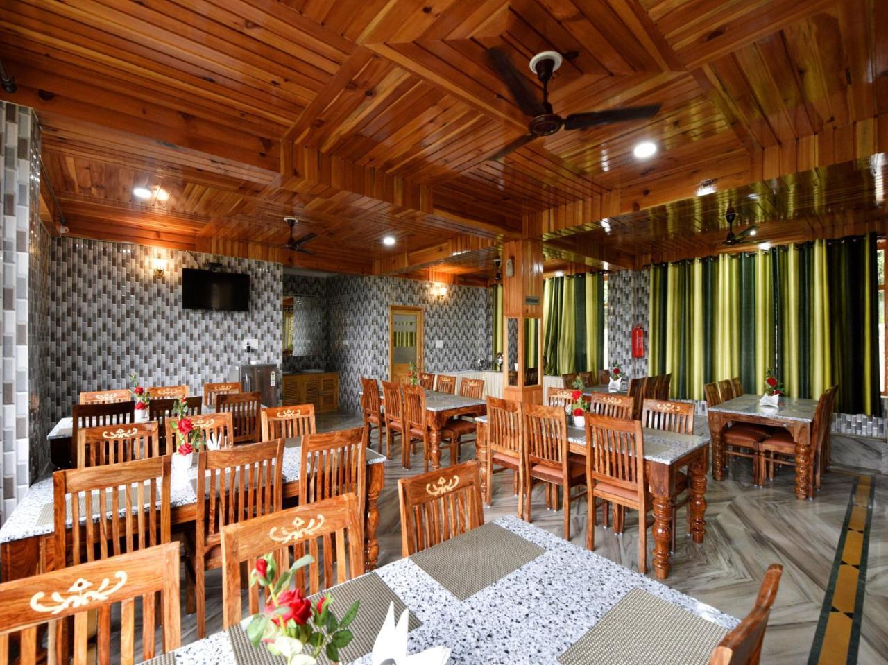Oyo 14141 Apple Valley View Manali  Exterior photo